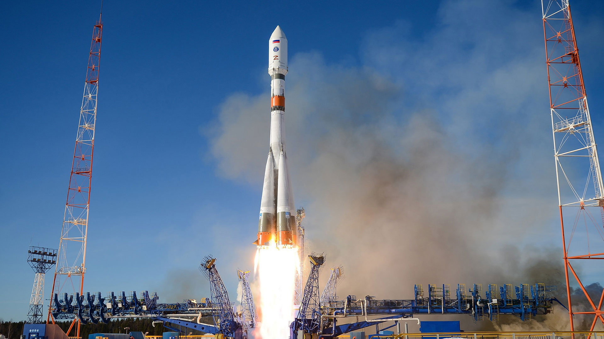 Lancio del Soyuz con a bordo il Meridian-M 20L