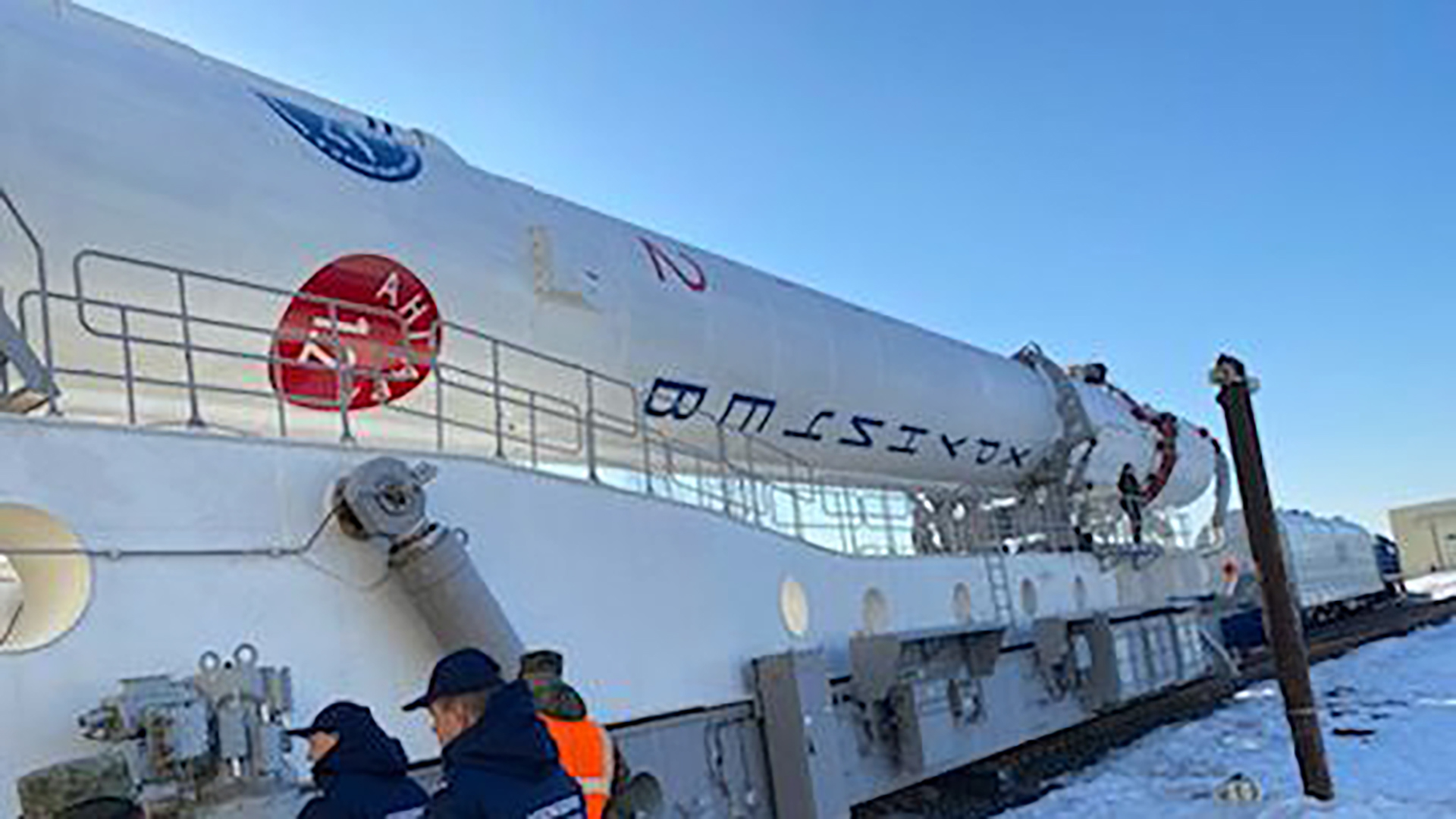 Trasporto dell'Angara 1.2 alla rampa di lancio per la sua missione operativa inaugurale